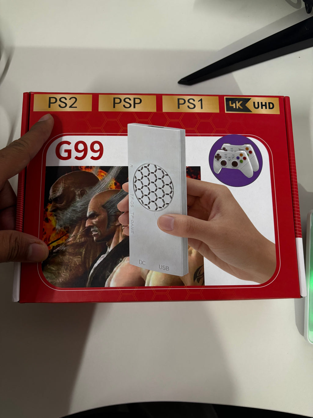 Gaming Stick G99 with PS2 emulator