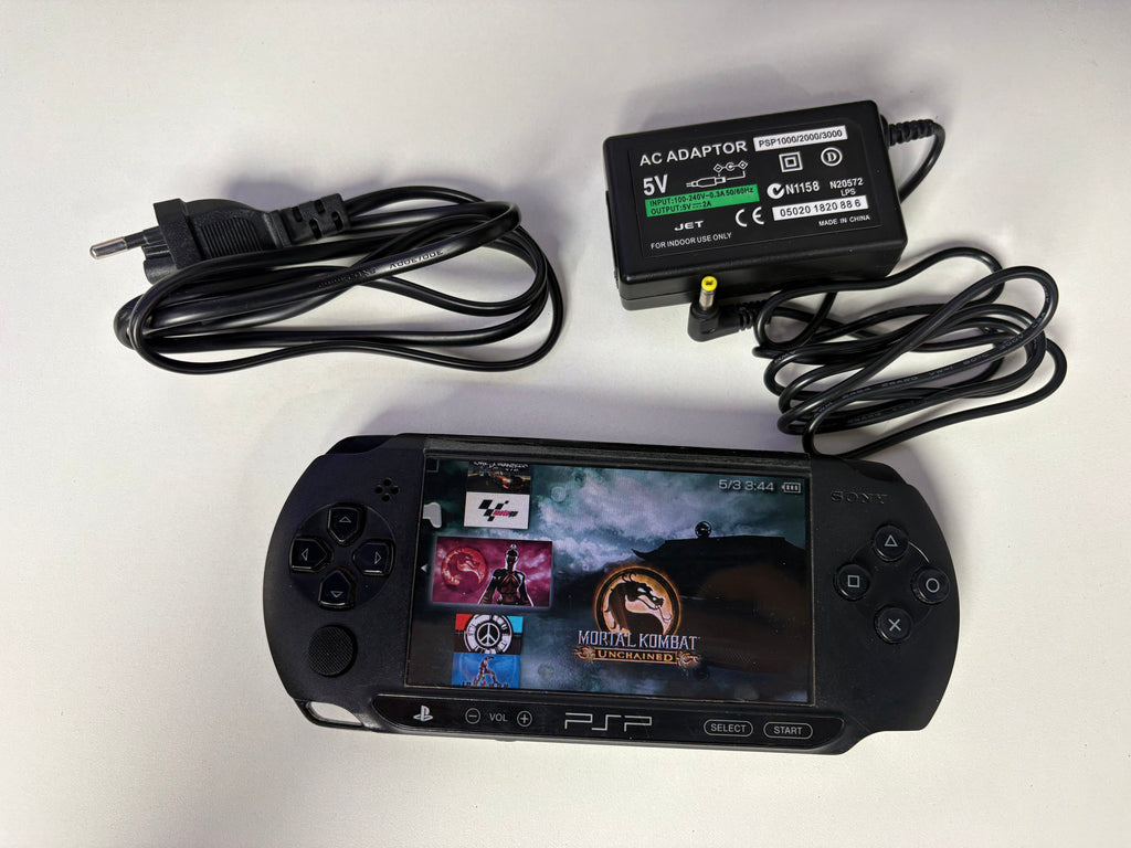 (Pre-owned) PlayStation Portable (PSP) with Pre-install games