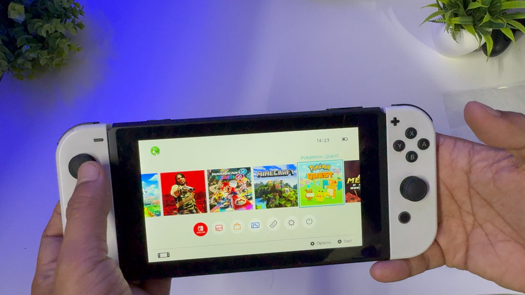 Pre-owned - Nintendo Switch V2 Console 128GB with Pre-Installed games